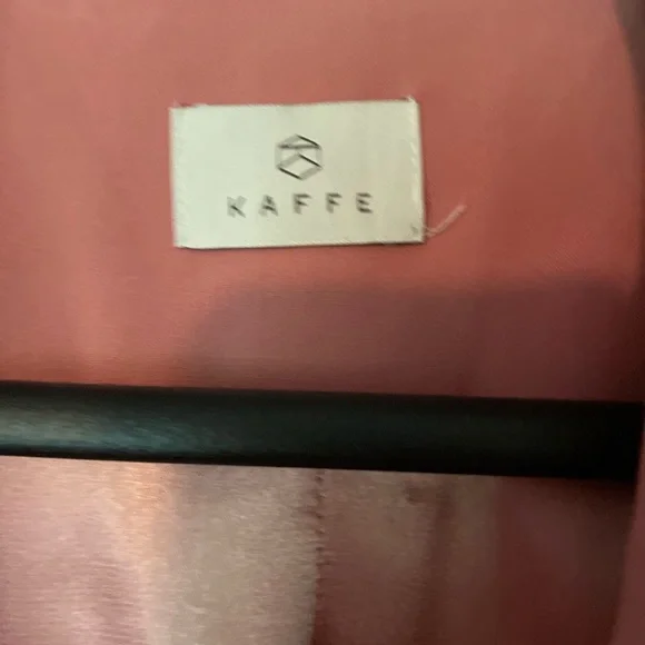 Blazer - Picture 2 of 2